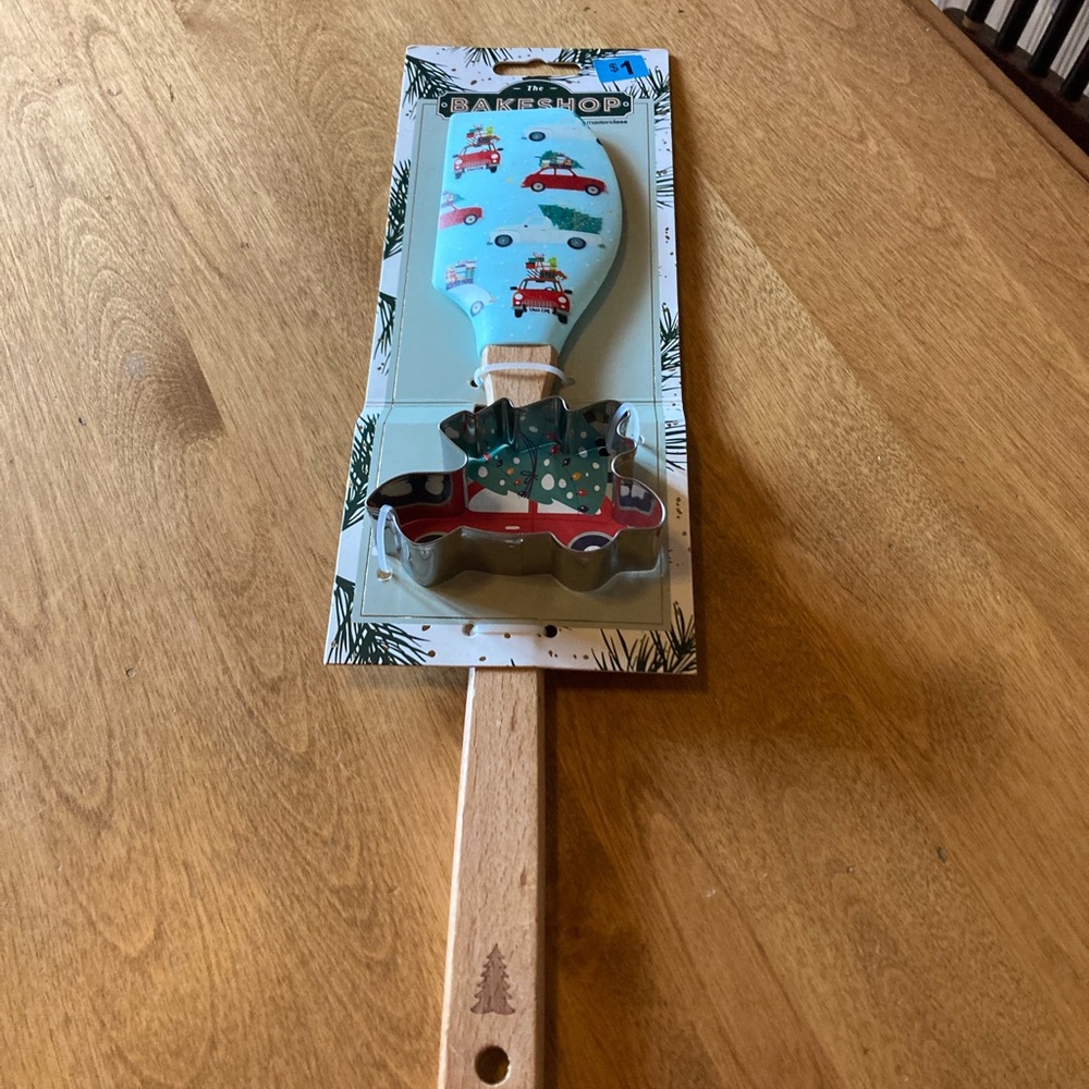 The Bakeshop Christmas spatula & cookie cutter set
